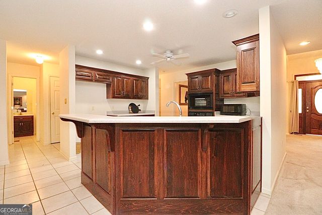 4898 Timberwood Drive, Hahira, GA 31632