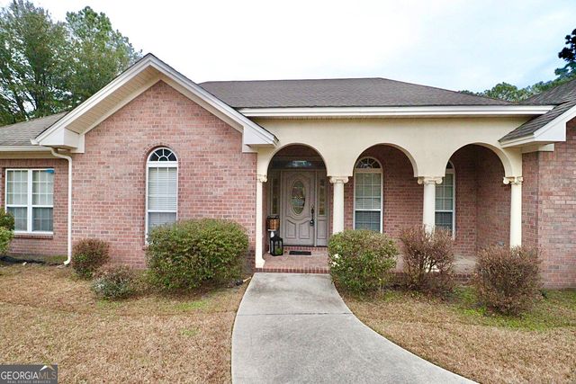 4898 Timberwood Drive, Hahira, GA 31632