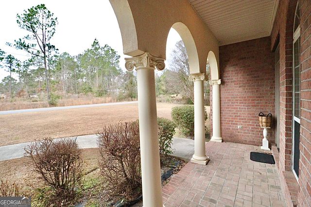 4898 Timberwood Drive, Hahira, GA 31632