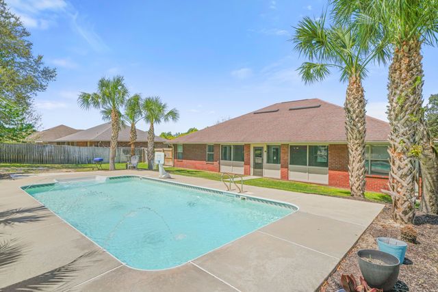 2341 Barberee Drive, Crestview, FL 32536