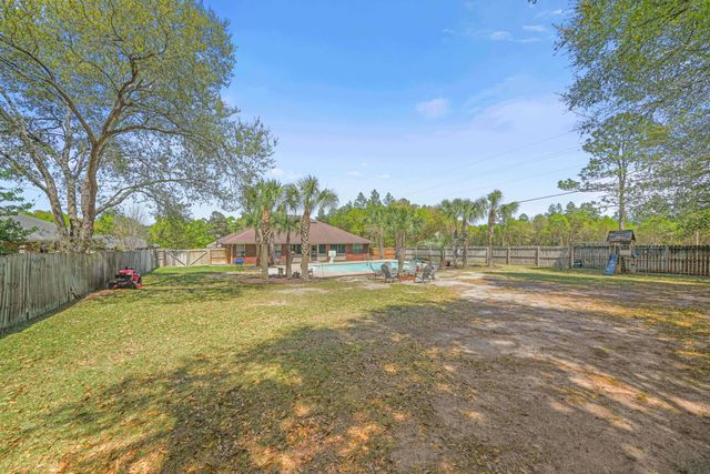 2341 Barberee Drive, Crestview, FL 32536