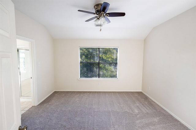 11 Summerhaze Circle, The Woodlands, TX 77382