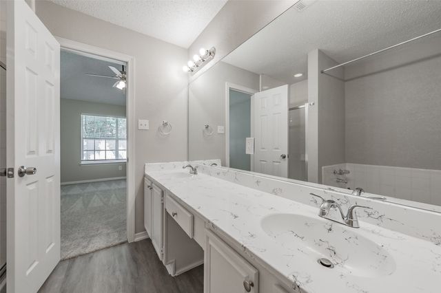 3232 Rosebank Drive, Dallas, TX 75228