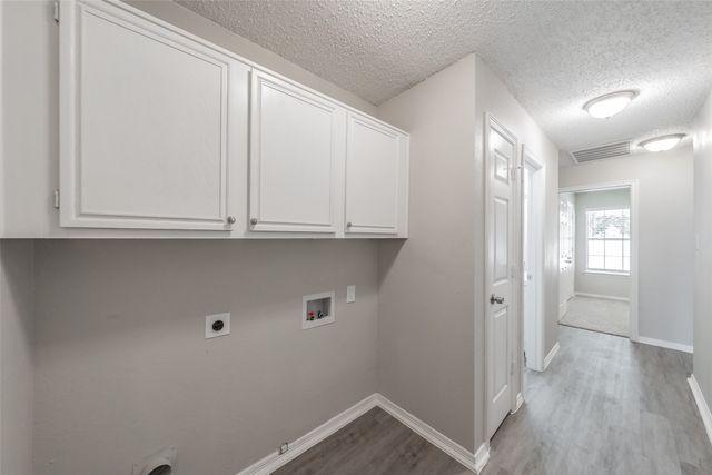 3232 Rosebank Drive, Dallas, TX 75228