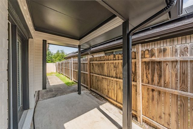 3232 Rosebank Drive, Dallas, TX 75228