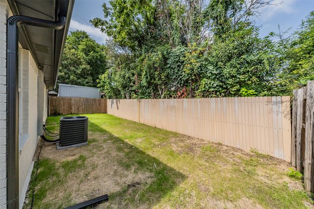 3232 Rosebank Drive, Dallas, TX 75228