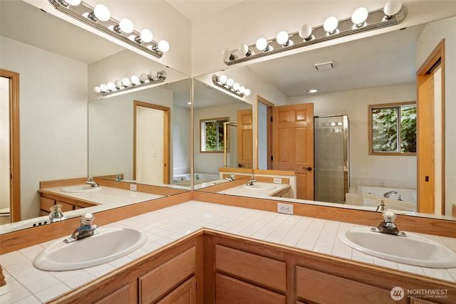 20312 131st Place SE, Kent, WA 98031