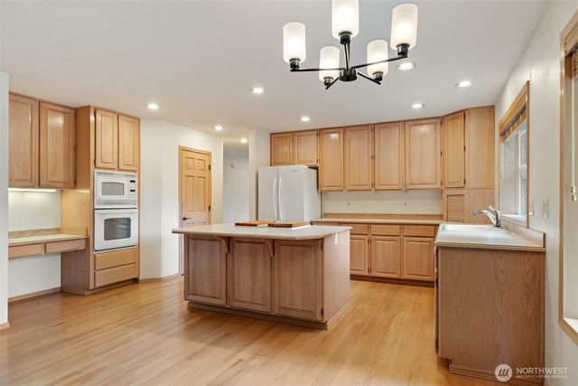 20312 131st Place SE, Kent, WA 98031