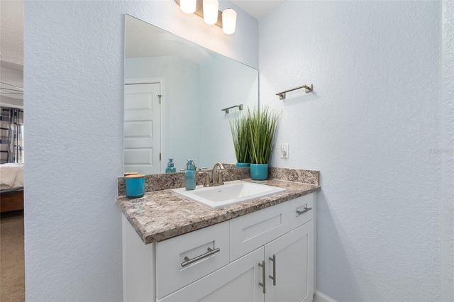 101 NW 42ND PLACE, Ocala, FL 34475