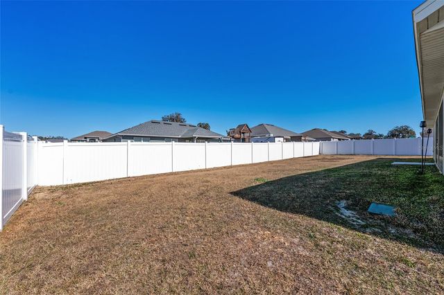 101 NW 42ND PLACE, Ocala, FL 34475