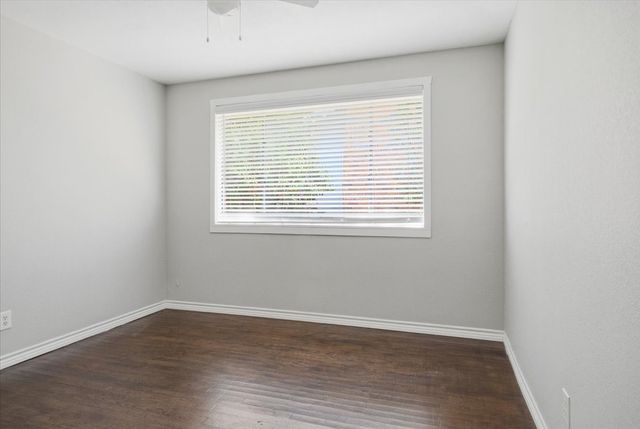 420 N Cleveland Avenue, Sherman, TX 75090