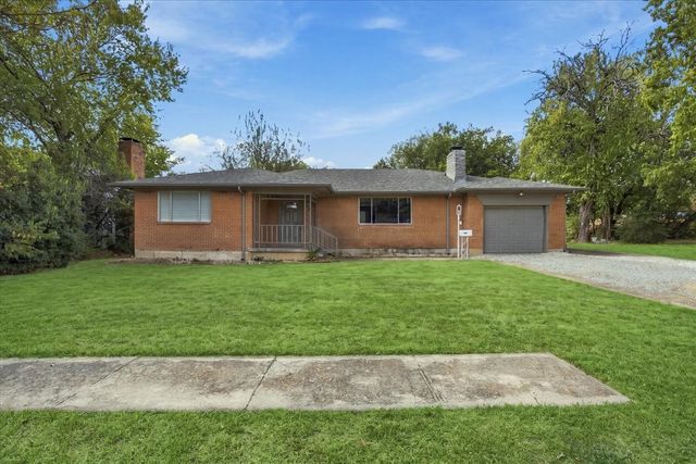 420 N Cleveland Avenue, Sherman, TX 75090