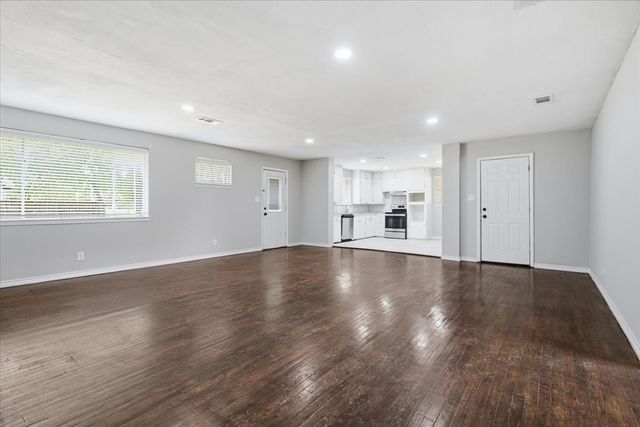 420 N Cleveland Avenue, Sherman, TX 75090