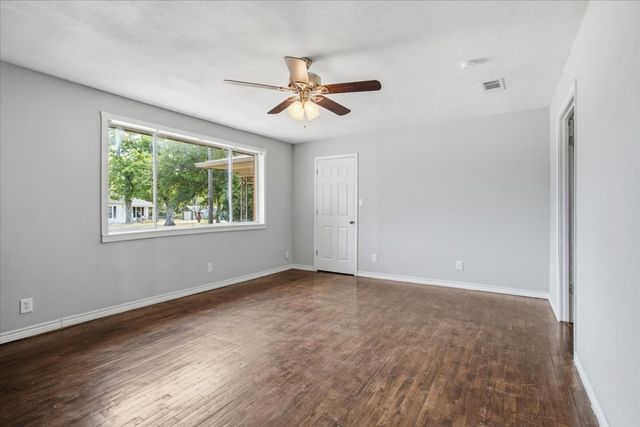 420 N Cleveland Avenue, Sherman, TX 75090