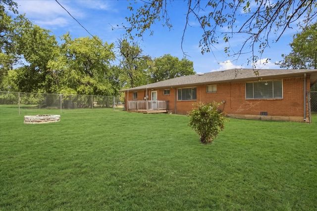 420 N Cleveland Avenue, Sherman, TX 75090