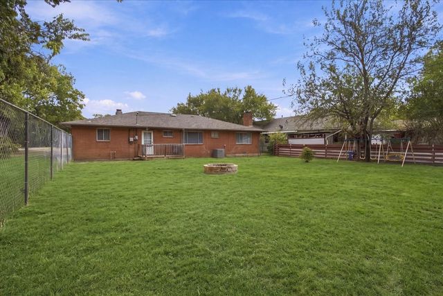 420 N Cleveland Avenue, Sherman, TX 75090