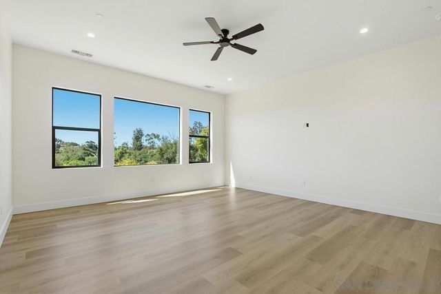 575 Twin Country Lane, Fallbrook, CA 92028