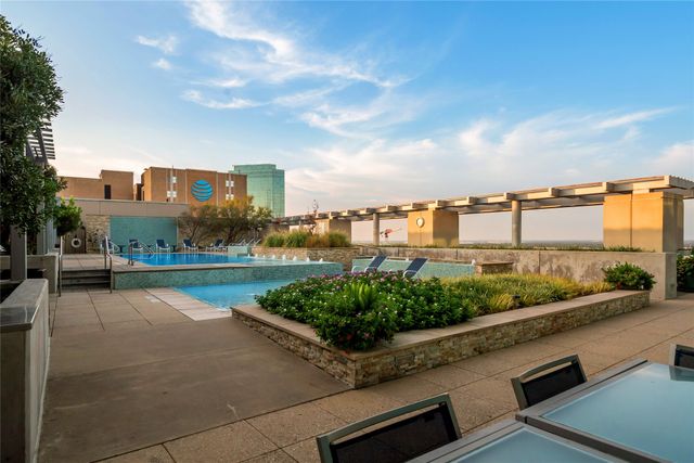 1301 Throckmorton Street 2505, Fort Worth, TX 76102