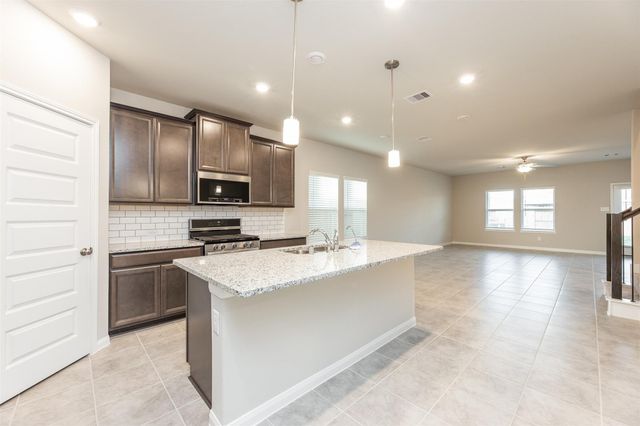 7215 Wilshire Court, Rosharon, TX 77583