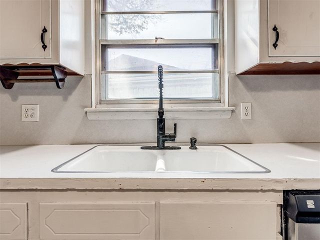 3001 Belaire Drive, Oklahoma City, OK 73110