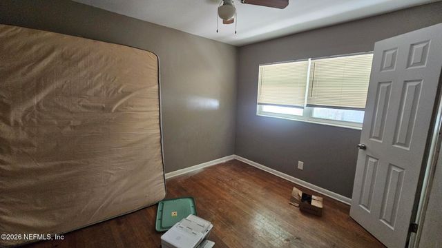 2727 N N DAVIS RD Street, Jacksonville, FL 32209