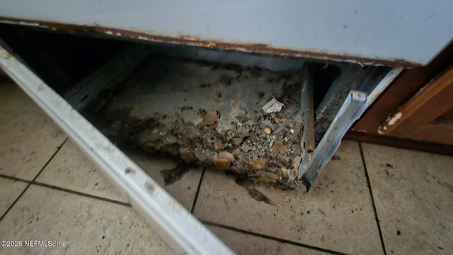 2727 N N DAVIS RD Street, Jacksonville, FL 32209