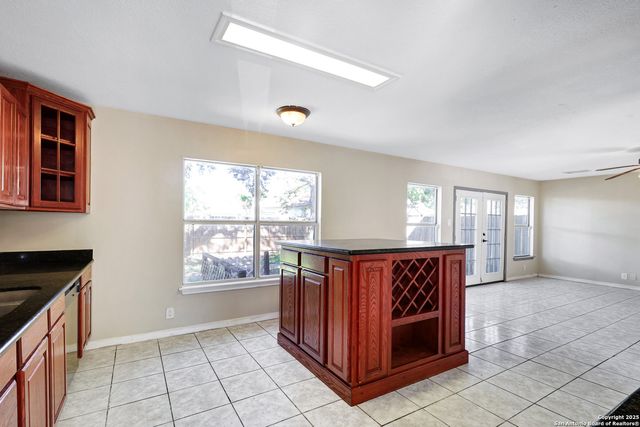 7663 Claridge, San Antonio, TX 78250