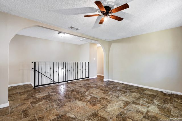 7663 Claridge, San Antonio, TX 78250