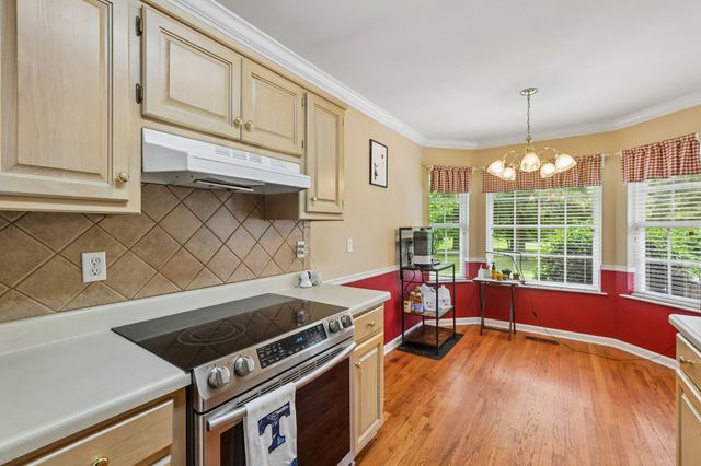 201 Jennings Cir, Tullahoma, TN 37388