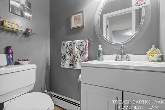 1292 Edinborough Drive, Norton Shores, MI 49441