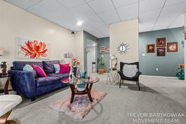 1292 Edinborough Drive, Norton Shores, MI 49441