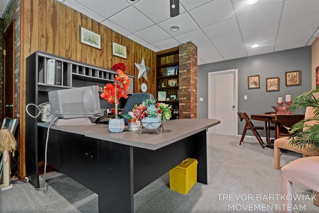 1292 Edinborough Drive, Norton Shores, MI 49441