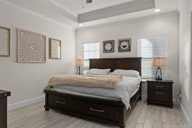 225 BROKEN STAR TRAIL, Poteet, TX 78065