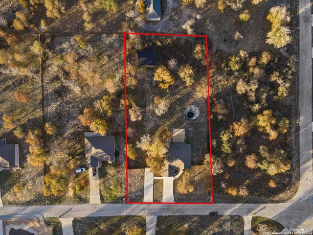 225 BROKEN STAR TRAIL, Poteet, TX 78065