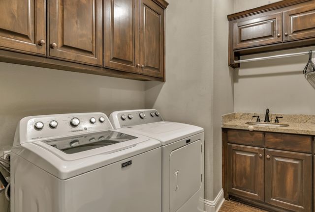 1624 Olympic Dr., Longview, TX 75605