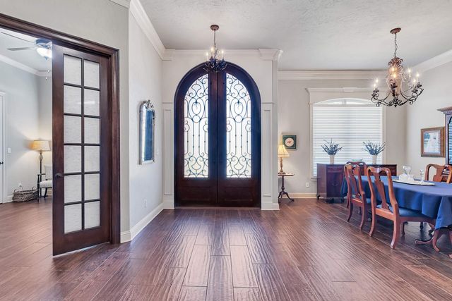 1624 Olympic Dr., Longview, TX 75605