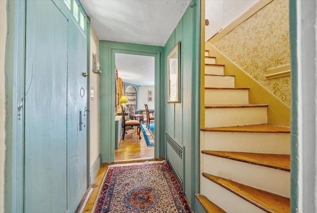 102 Central St, Hingham, MA 02043