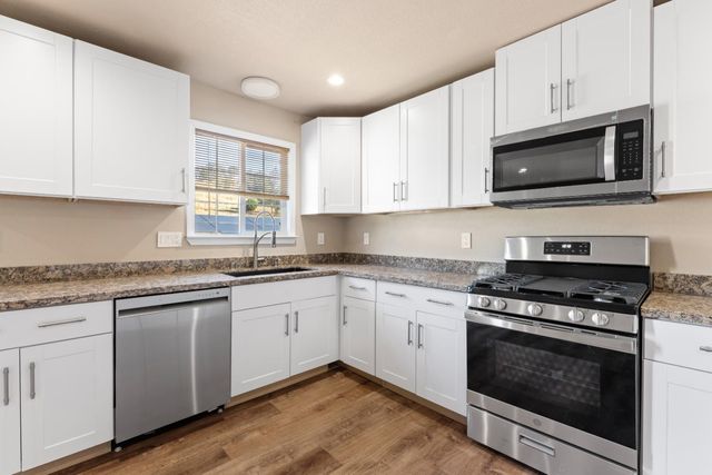 7854 Kirby St, Valley Springs, CA 95252