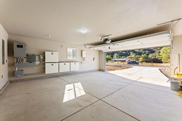 7854 Kirby St, Valley Springs, CA 95252