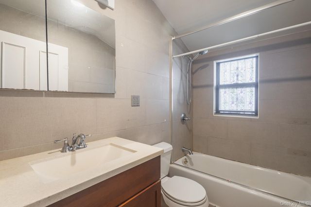 3808 150th Street, Flushing, NY 11354