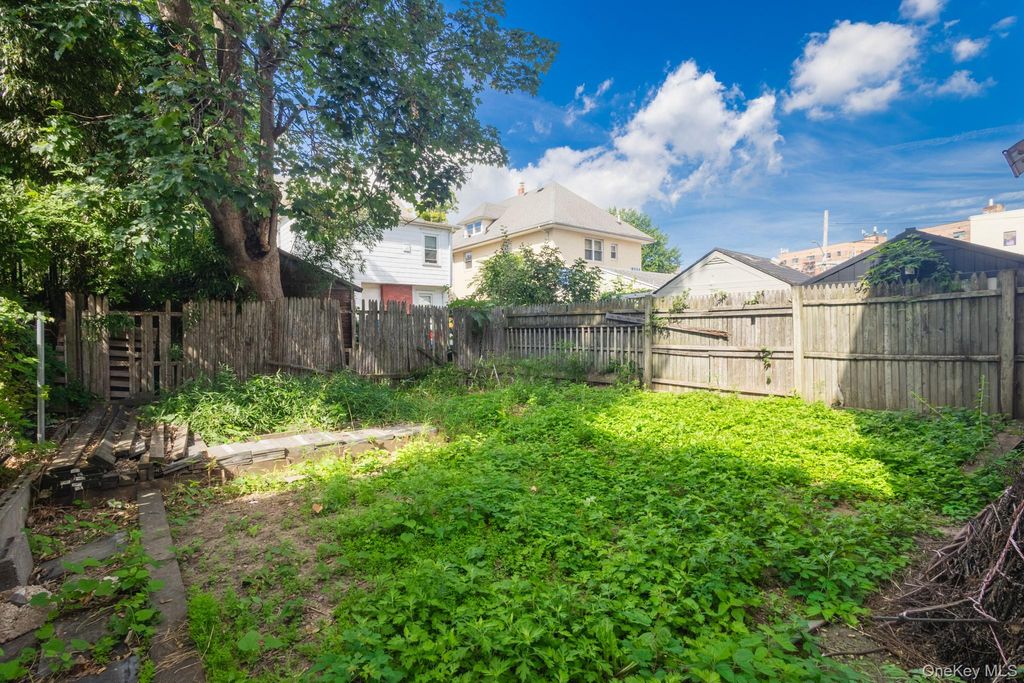 3808 150th Street, Flushing, NY 11354 — photo 4