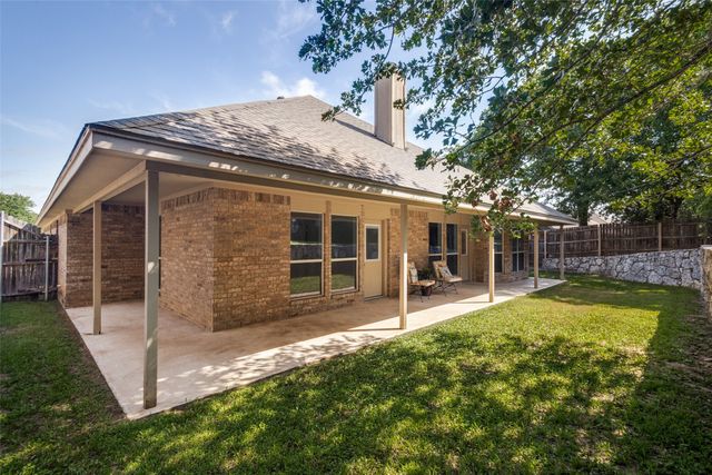 2014 Country Brook Drive, Weatherford, TX 76087