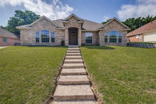 2014 Country Brook Drive, Weatherford, TX 76087
