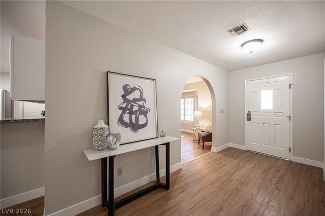 5240 East Monroe Avenue, Las Vegas, NV 89110