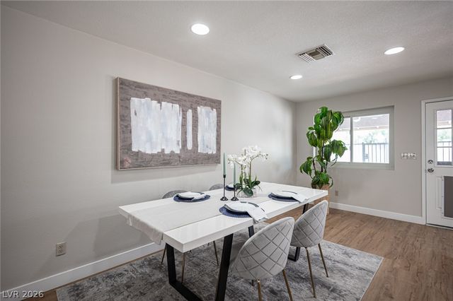 5240 East Monroe Avenue, Las Vegas, NV 89110