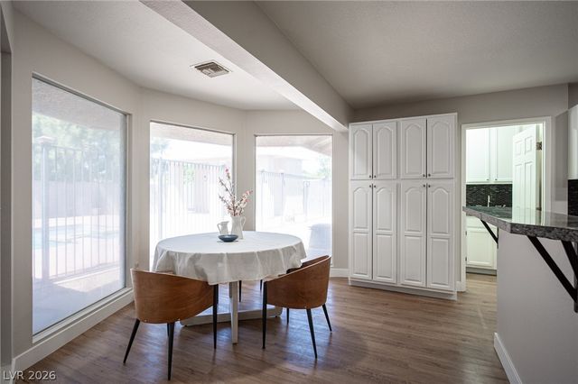 5240 East Monroe Avenue, Las Vegas, NV 89110