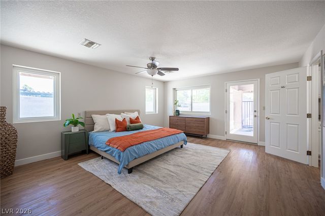 5240 East Monroe Avenue, Las Vegas, NV 89110