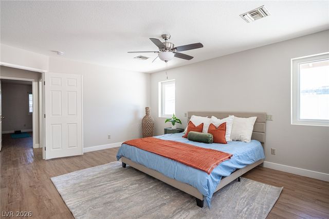 5240 East Monroe Avenue, Las Vegas, NV 89110