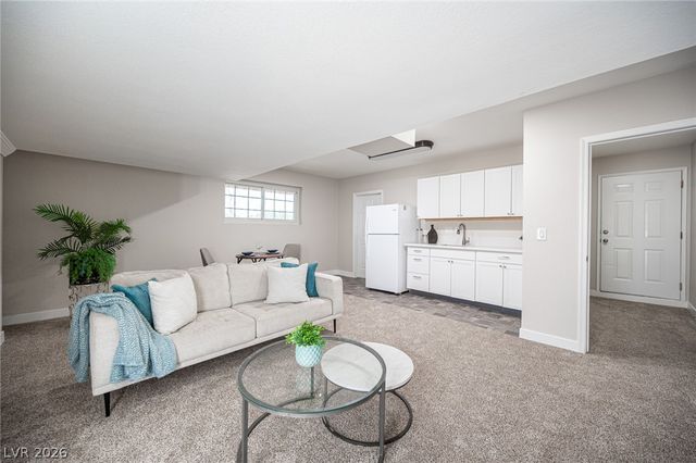 5240 East Monroe Avenue, Las Vegas, NV 89110