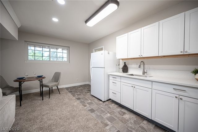5240 East Monroe Avenue, Las Vegas, NV 89110